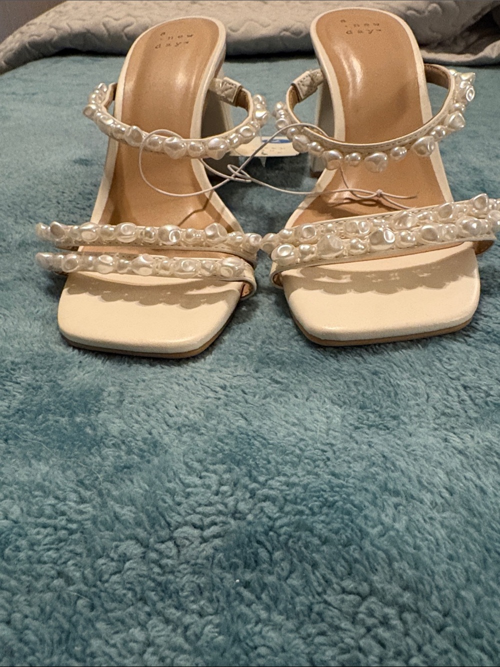 NWT women’s dress sandals size 7.